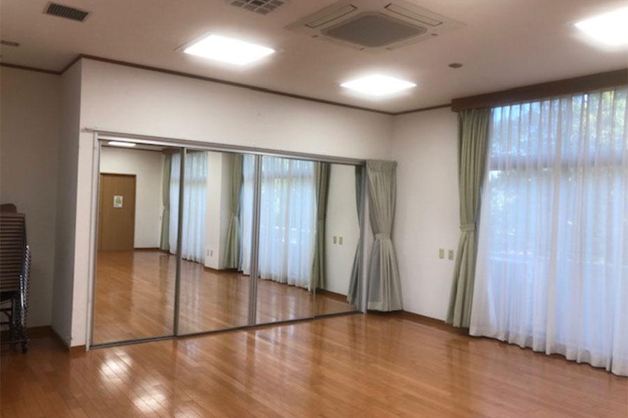 横屋会館 : 3 : 多目的室 : Image Gallery04